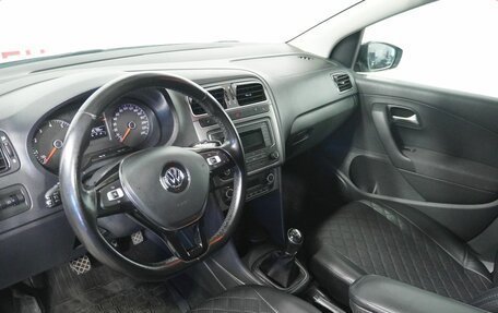 Volkswagen Polo VI (EU Market), 2018 год, 1 270 000 рублей, 9 фотография