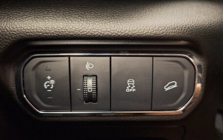 Haval Jolion, 2023 год, 1 879 000 рублей, 19 фотография