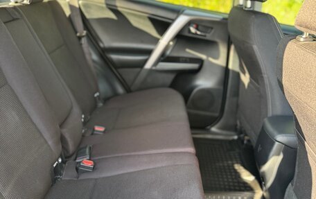 Toyota RAV4, 2017 год, 2 330 000 рублей, 11 фотография