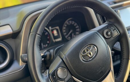 Toyota RAV4, 2017 год, 2 330 000 рублей, 9 фотография