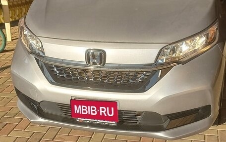 Honda Freed II, 2021 год, 1 930 000 рублей, 8 фотография