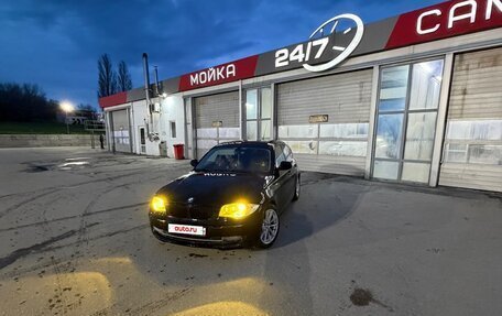 BMW 1 серия, 2010 год, 550 000 рублей, 4 фотография