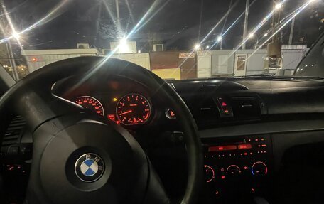 BMW 1 серия, 2010 год, 550 000 рублей, 5 фотография