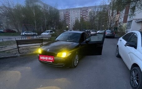 BMW 1 серия, 2010 год, 550 000 рублей, 7 фотография