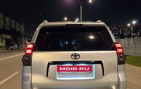 Toyota Land Cruiser Prado 150 рестайлинг 2, 2012 год, 3 222 000 рублей, 6 фотография