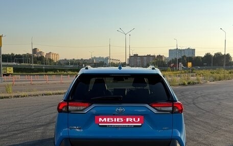 Toyota RAV4, 2020 год, 3 299 000 рублей, 8 фотография