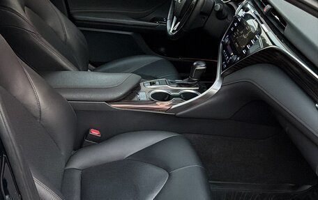 Toyota Camry, 2020 год, 3 000 000 рублей, 8 фотография