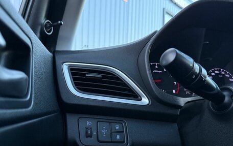 Hyundai Solaris II рестайлинг, 2017 год, 1 100 000 рублей, 22 фотография