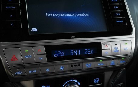 Toyota Land Cruiser Prado 150 рестайлинг 2, 2018 год, 5 217 055 рублей, 21 фотография