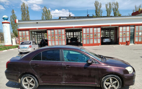Toyota Avensis III рестайлинг, 2006 год, 380 000 рублей, 3 фотография