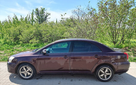 Toyota Avensis III рестайлинг, 2006 год, 380 000 рублей, 4 фотография
