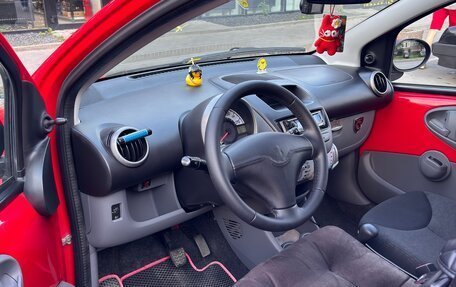 Peugeot 107 I рестайлинг, 2009 год, 448 000 рублей, 7 фотография