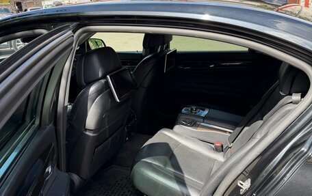 BMW 7 серия, 2012 год, 1 450 000 рублей, 9 фотография