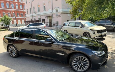 BMW 7 серия, 2012 год, 1 450 000 рублей, 2 фотография