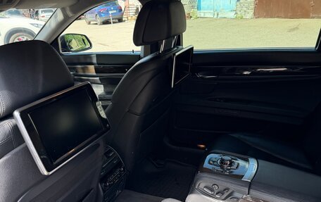 BMW 7 серия, 2012 год, 1 450 000 рублей, 10 фотография