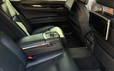BMW 7 серия, 2012 год, 1 450 000 рублей, 11 фотография
