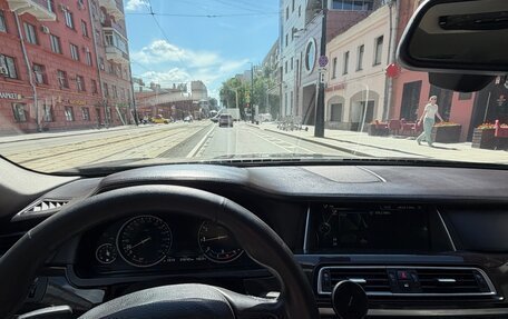 BMW 7 серия, 2012 год, 1 450 000 рублей, 18 фотография