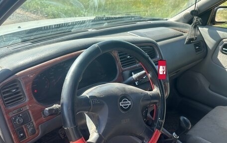 Nissan Primera II рестайлинг, 2001 год, 70 000 рублей, 6 фотография