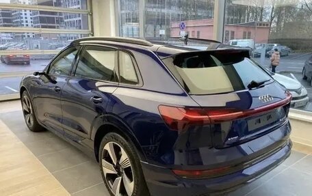 Audi e-tron I, 2020 год, 4 000 000 рублей, 9 фотография