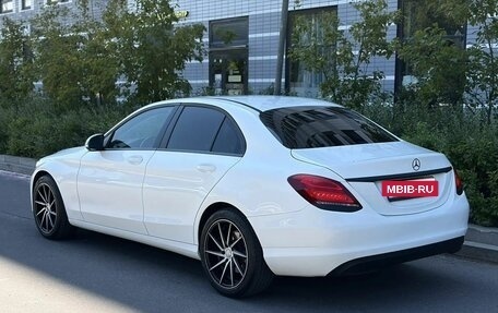 Mercedes-Benz C-Класс, 2017 год, 1 750 000 рублей, 4 фотография