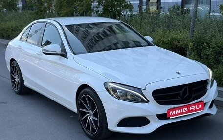 Mercedes-Benz C-Класс, 2017 год, 1 750 000 рублей, 3 фотография