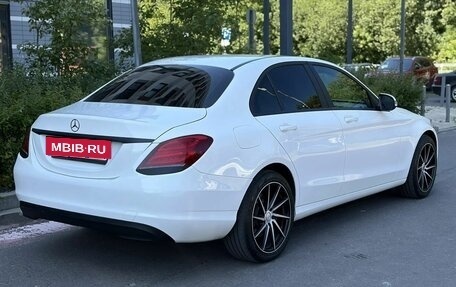 Mercedes-Benz C-Класс, 2017 год, 1 750 000 рублей, 7 фотография
