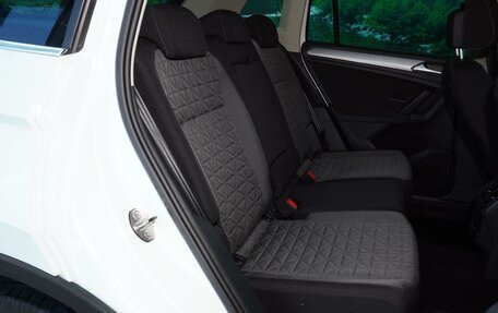Volkswagen Tiguan II, 2021 год, 3 399 000 рублей, 11 фотография
