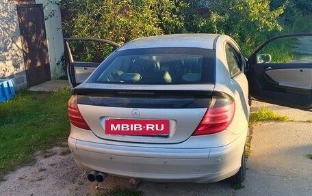 Mercedes-Benz C-Класс, 2003 год, 550 000 рублей, 2 фотография