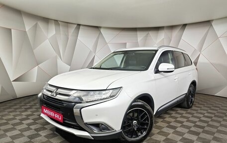 Mitsubishi Outlander III рестайлинг 3, 2015 год, 1 628 000 рублей, 1 фотография