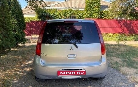 Mitsubishi Colt VI рестайлинг, 2003 год, 300 000 рублей, 2 фотография
