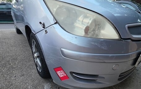 Mitsubishi Colt VI рестайлинг, 2003 год, 300 000 рублей, 17 фотография