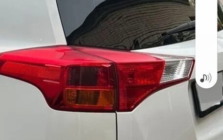 Toyota RAV4, 2014 год, 1 500 000 рублей, 6 фотография