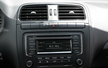 Volkswagen Polo VI (EU Market), 2011 год, 699 000 рублей, 16 фотография