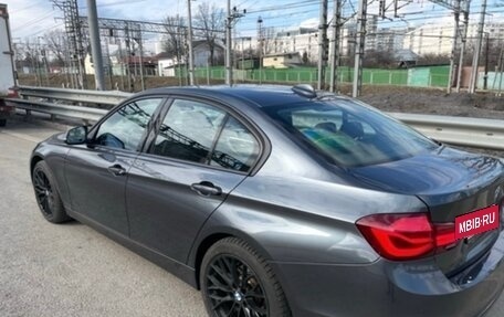 BMW 3 серия, 2018 год, 2 400 000 рублей, 2 фотография
