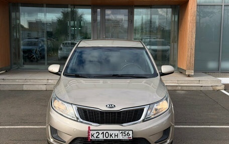 KIA Rio III рестайлинг, 2014 год, 950 000 рублей, 2 фотография