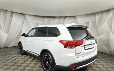Mitsubishi Outlander III рестайлинг 3, 2015 год, 1 628 000 рублей, 4 фотография