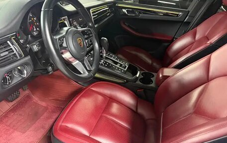 Porsche Macan I рестайлинг, 2021 год, 4 939 000 рублей, 6 фотография