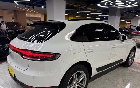 Porsche Macan I рестайлинг, 2021 год, 4 939 000 рублей, 3 фотография