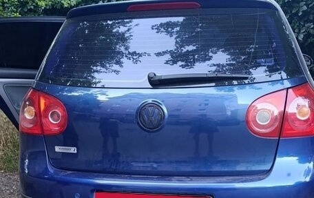 Volkswagen Golf V, 2004 год, 400 000 рублей, 2 фотография