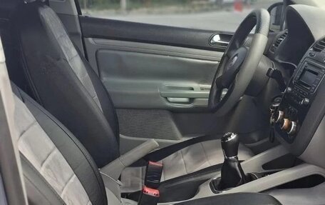 Volkswagen Golf V, 2004 год, 400 000 рублей, 9 фотография