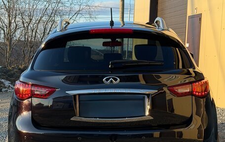 Infiniti FX II, 2012 год, 2 450 000 рублей, 24 фотография