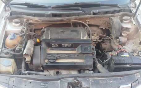 Volkswagen Golf IV, 2000 год, 300 000 рублей, 6 фотография