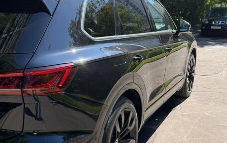 Volkswagen Touareg III, 2019 год, 4 558 000 рублей, 4 фотография
