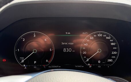 Volkswagen Touareg III, 2019 год, 4 558 000 рублей, 9 фотография