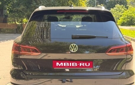 Volkswagen Touareg III, 2019 год, 4 558 000 рублей, 6 фотография