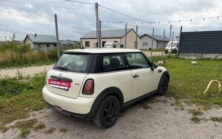 MINI Hatch, 2009 год, 700 000 рублей, 4 фотография
