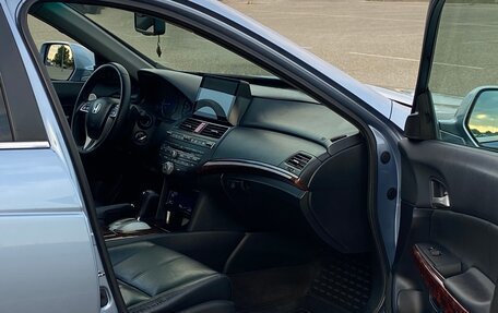 Honda Crosstour I рестайлинг, 2011 год, 1 350 000 рублей, 9 фотография