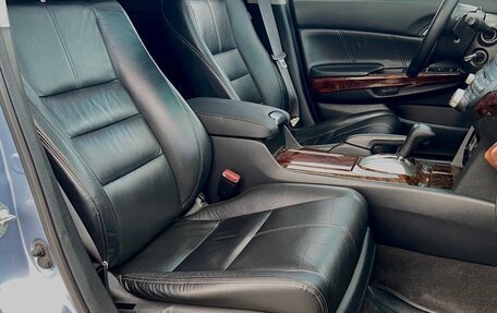 Honda Crosstour I рестайлинг, 2011 год, 1 350 000 рублей, 20 фотография