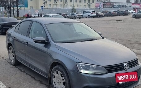 Volkswagen Jetta VI, 2013 год, 940 000 рублей, 7 фотография