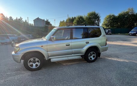 Toyota Land Cruiser Prado 90 рестайлинг, 1998 год, 1 150 000 рублей, 4 фотография